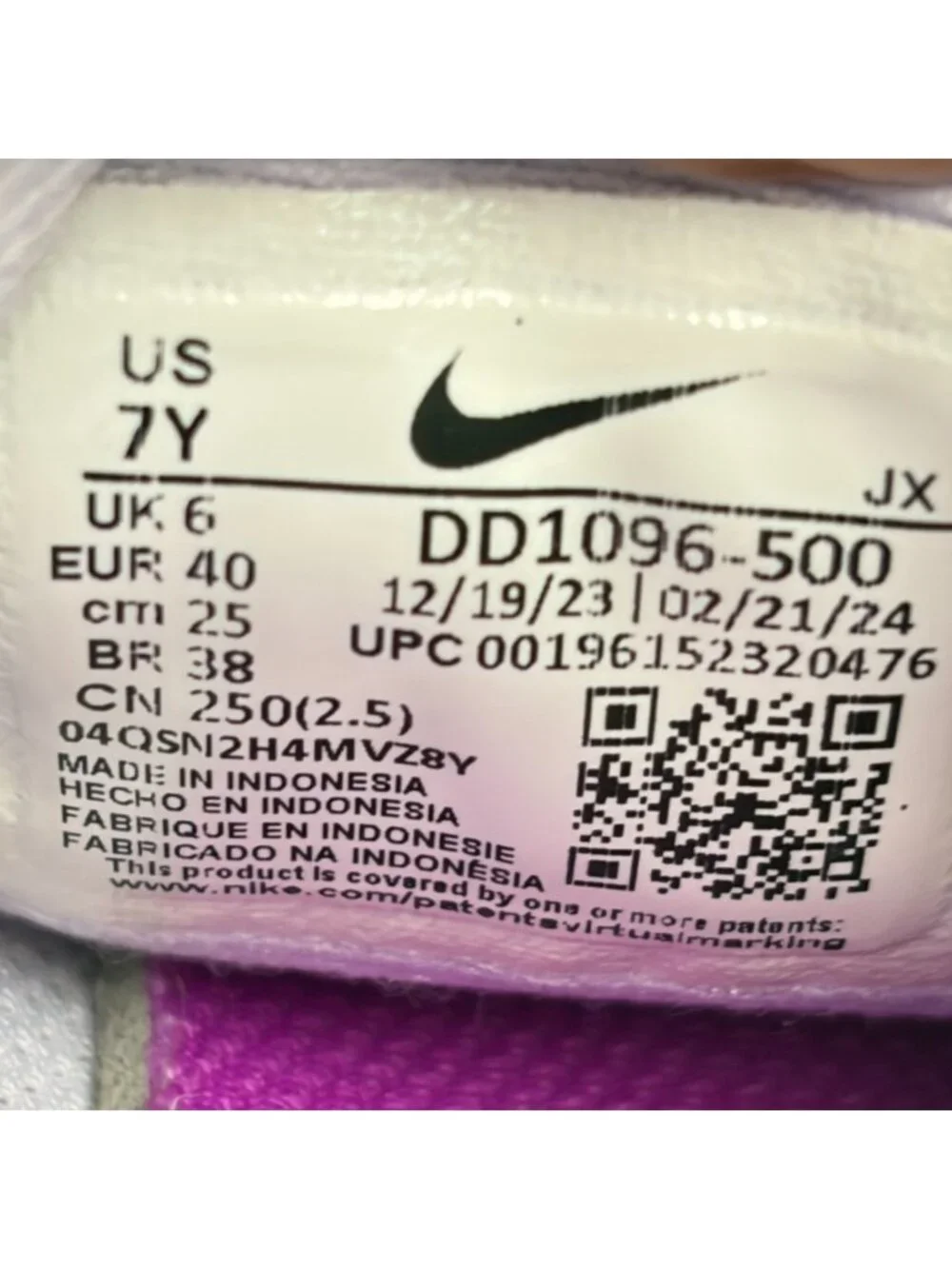 Nike Revolution 6 Girls Size 7Y Purple Black Running Athletic Shoes Sneakers